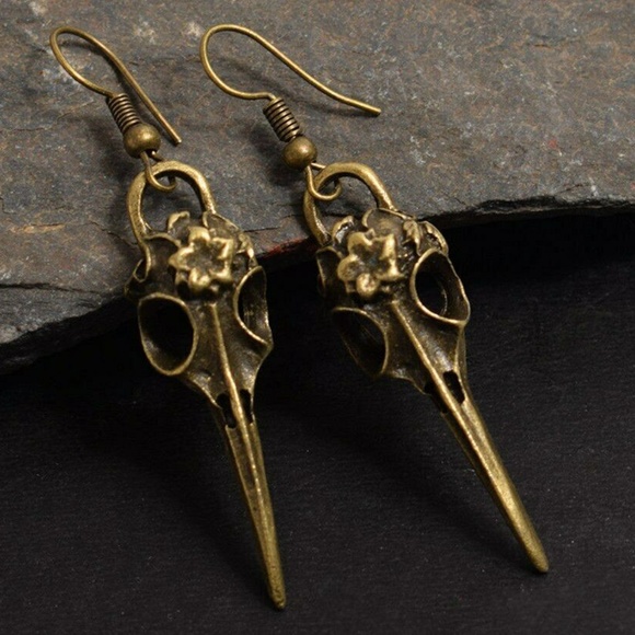 Lirrio's Closet Jewelry - Antique Gold Goth Steampunk Crow Earrings NWT
